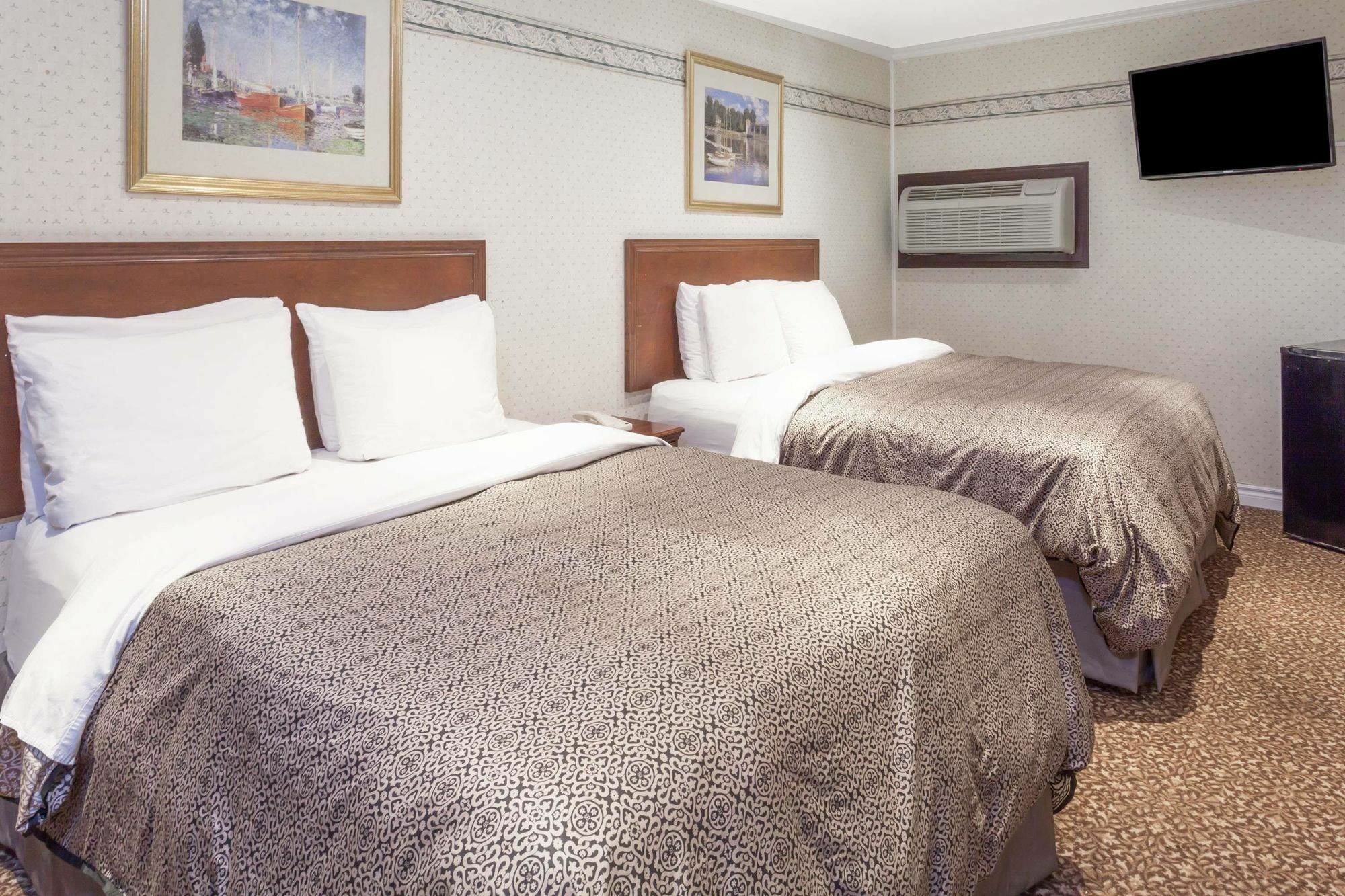 Knights Inn Κίνγκστον Εξωτερικό φωτογραφία